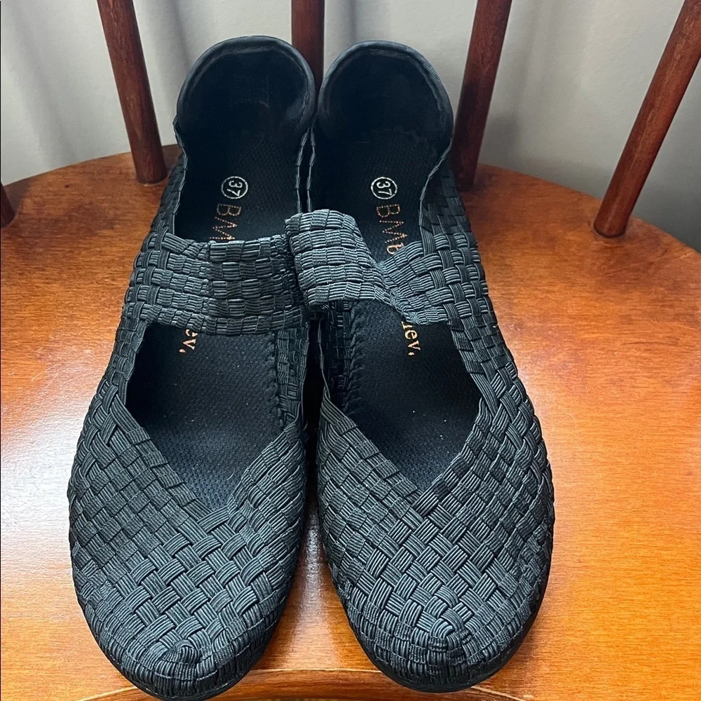 Bernie Mev Black Charm Woven Mary Jane Wedge Shoe Size 37